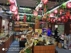 -灵彩珠宝(朗香街店)