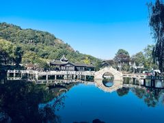 -灵岩山风景区