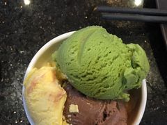 -龍歌自助小火锅(崂山丽达店)