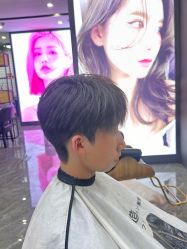 -藤野造型烫染·漂发