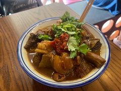 -CowCow其其·牛杂咖啡公司(六运店)