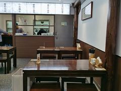 -蟹上黄·蟹黄面·江南糖水(人民广场店)