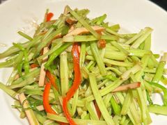 -吴越荣记苏州菜·松鼠桂鱼 100% 活鱼现做(月光码头店)