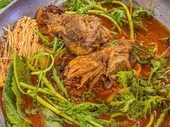 -喇喇排骨火锅·传统韩式脊骨汤(望京西园总店)