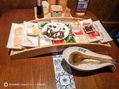 -芸南道·过桥米线(昆明老街旗舰店)