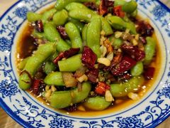 绝味毛豆-江城燕子大排档(江汉路步行街店)