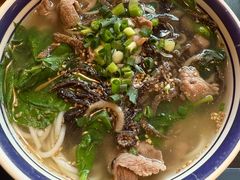 -云阿蛮云南生烫牛肉米线(奉贤路店)