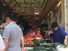 大堂-青岛市本溪路农贸市场