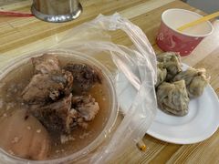 排骨藕汤-燕子煨汤(山海关路店)