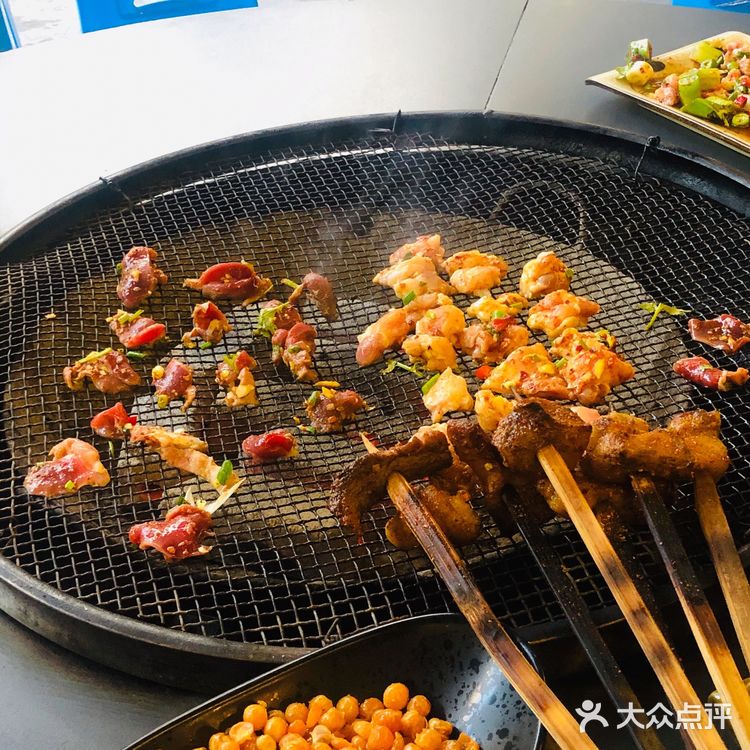 第一次吃带蘸水的烧烤