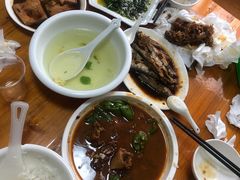 -山里人家土菜馆(茅山店)