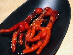 连骨头都不剩的鸡爪-佬肥猫(南翔印象城MEGA店)