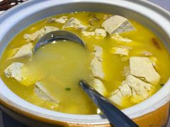 -香山湖渔家大院