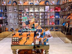 -VENCHI 闻绮(北京国贸商城店)