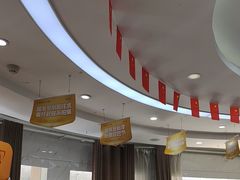 -咿呀口腔(光谷分院)