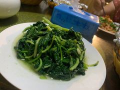 -临高吉海土窑海鲜(琼山店)
