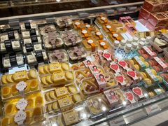 -TOUCH泰奇(奉贤宝龙城市广场店)