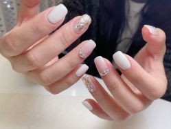 -Face Score美甲美睫皮肤管理