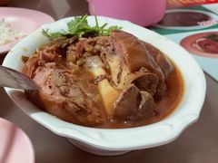 -Kha Mu Charoensang(Silom)