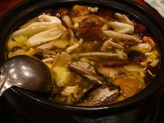 -菌之家·专业纯野生菌火锅·特色炒菌