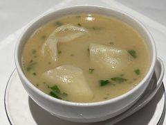 鲜鱼汤馄饨-Yan Ting 宴庭中餐厅(上海静安瑞吉酒店)