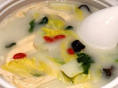 无油鱼汤腐竹煮时蔬-大树餐厅(益田假日店)