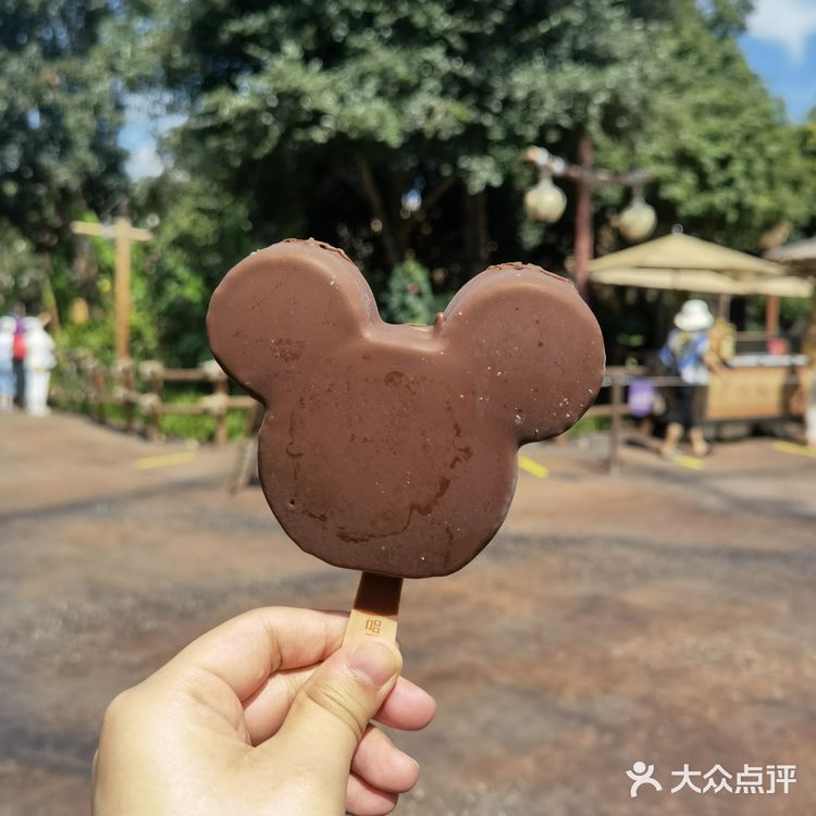 分享上海迪士尼的美食🍴不用排队的火鸡腿知道在哪买吗？