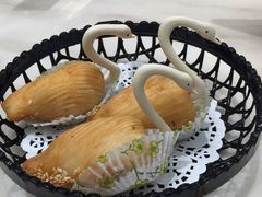 榴莲天鹅酥-稻香酒家·33年老字号·港式粤菜(富邦中心店)