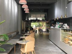 -ADO KAFE(大学城店)