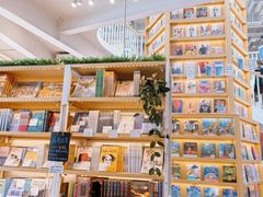 -猫的天空之城概念书店(北戴河蔚蓝海岸店)