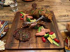 烤肉拼盘-SISTERS BAR RESTAURANT川意酒馆(嘉善老市H楼店)