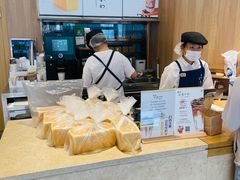 -银座仁志川·生吐司专门店(香港广场店)