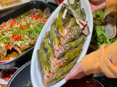 -小小河边鱼(天润城店)