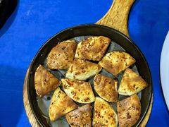 料理烤特色火烧-老东镇啤酒屋海鲜加工·蒸汽海鲜·海鲜烧烤(台东店)