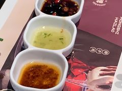 -洪氏嗨捞·广东猪肚鸡·椰子鸡火锅(西咸万象城店)