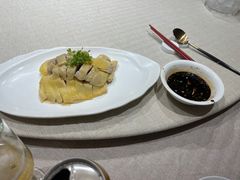 -品悦酒店(三林古镇店)
