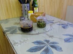 -渝之汇牛肉豌杂面