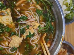 -柳州肥姨妈大骨螺蛳粉(曹路店)