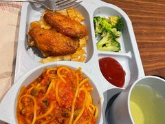 -港丽餐厅(正大店)