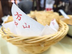 -方中山胡辣汤(顺河路店)