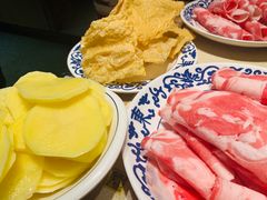 -东镇老火锅(长春路首店)