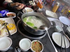 -六合里雄记汕头牛肉火锅(东门店)