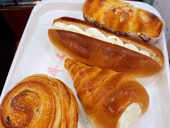 奶油牛角面包-新侨三宝乐面包店(崇文门店)