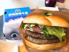 安格斯厚牛菠萝堡-麦当劳(百利广场店)