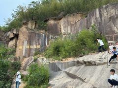 -灵岩山风景区