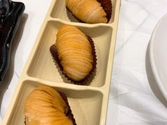 榴莲千丝酥-稻香酒家·34年老字号·港式粤菜(汉街店)