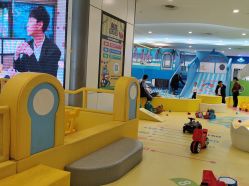 -玩童会芝麻街奇趣乐园(世博源店)