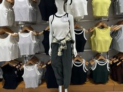 -优衣库(上海中山公园兆丰广场店)