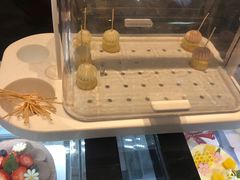 -花花卷卷·鲜食蛋糕(静安久光百货店)