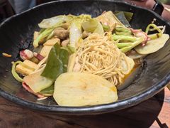 -万记麻辣烫国展总店